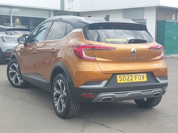 Used Renault Captur 2022 for sale - 75599836: Photo