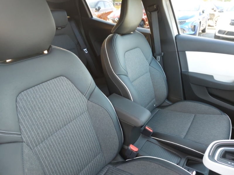 Used Renault Clio 2022 for sale - 76408202: Photo 13