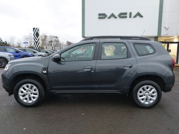 Used Dacia Duster 2022 for sale - 77338596: Photo
