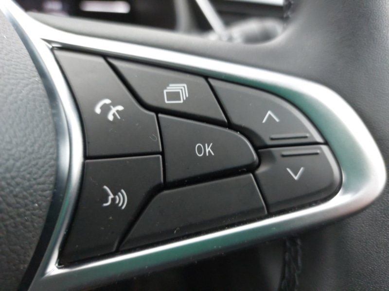 Used Renault Clio 2024 for sale - 76493201: Photo 18