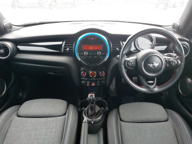 Used MINI Hatch 2015 for sale - 77933404: Photo 2