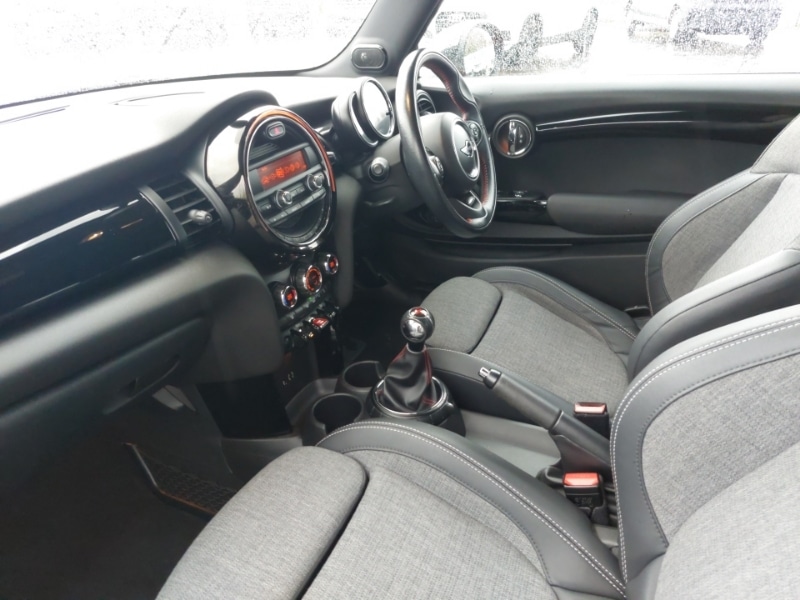 Used MINI Hatch 2015 for sale - 77933404: Photo 5