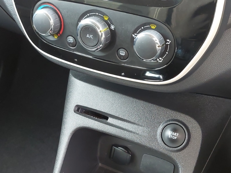 Used Renault Captur 2018 for sale - 76358896: Photo 11