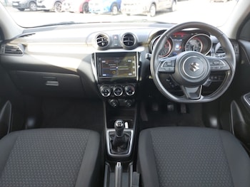 Used Suzuki Swift 2022 for sale - 78054483: Photo