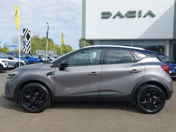 Used Renault Captur 2023 for sale - 78503140: Photo