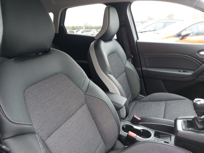 Used Renault Captur 2023 for sale - 78164381: Photo 16