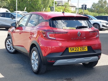 Used Renault Captur 2022 for sale - 79087253: Photo