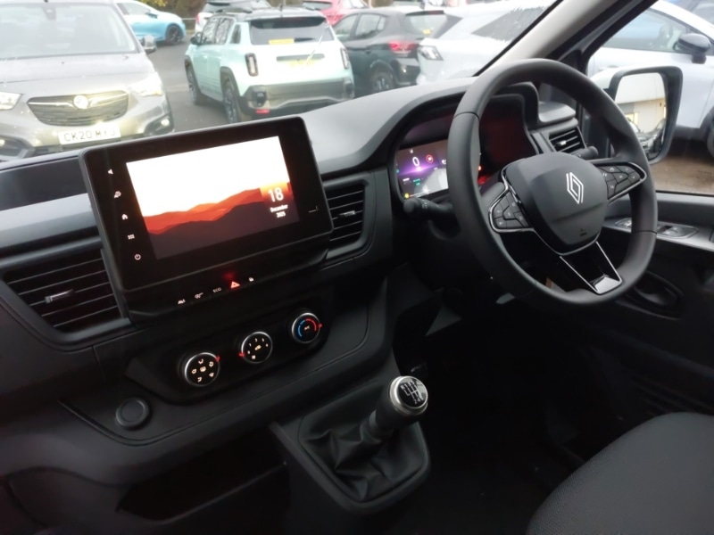 Used Renault Trafic 2025 for sale - 76987251: Photo 2
