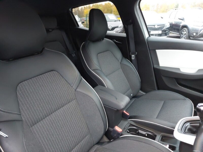 Used Renault Clio 2023 for sale - 77366599: Photo 13