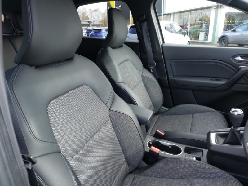 Used Renault Captur 2023 for sale - 78183673: Photo 16