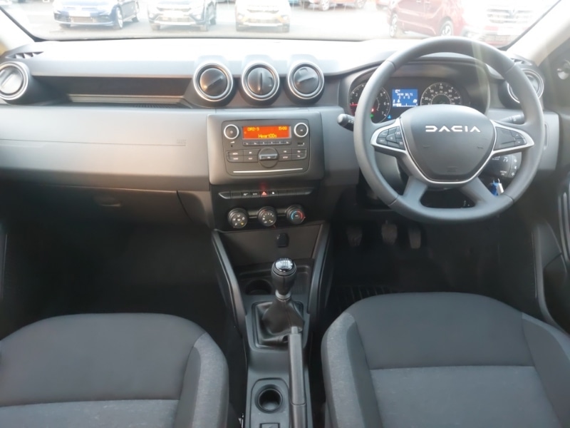 Used Dacia Duster 2023 for sale - 76785682: Photo 2