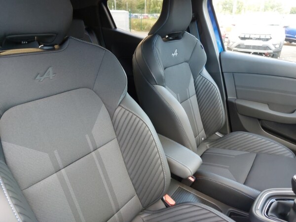 Used Renault Clio 2025 for sale - 76199457: Photo 13