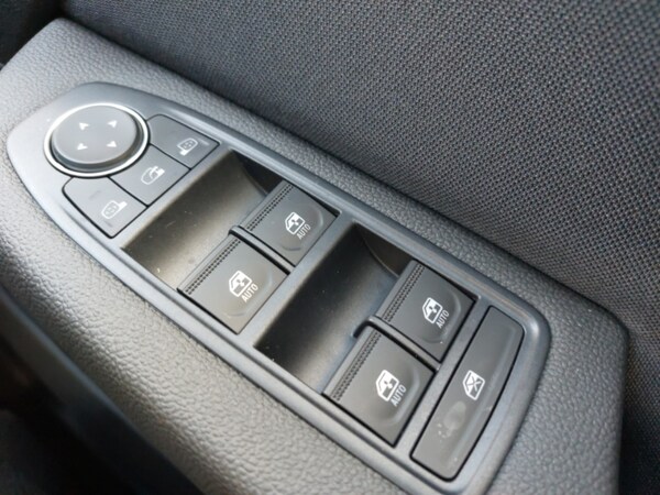 Used Renault Clio 2025 for sale - 76199457: Photo 18