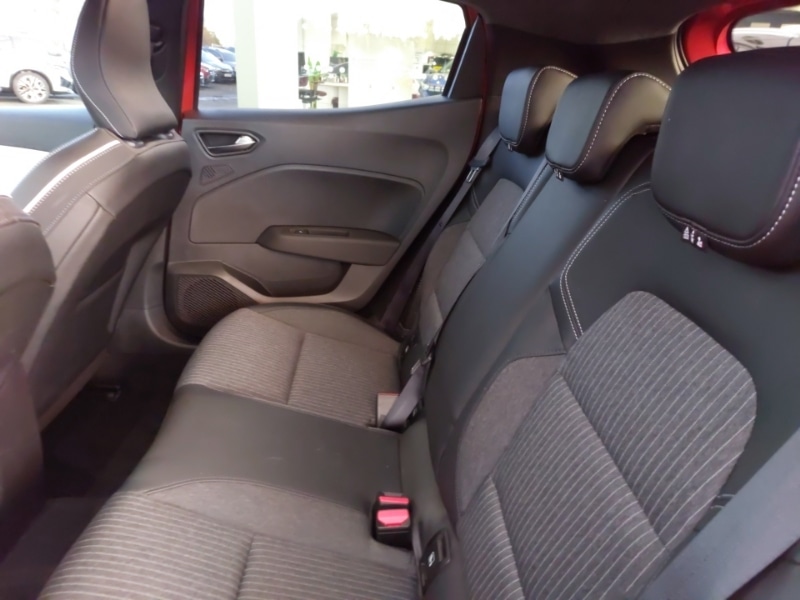 Used Renault Clio 2022 for sale - 76397558: Photo 6