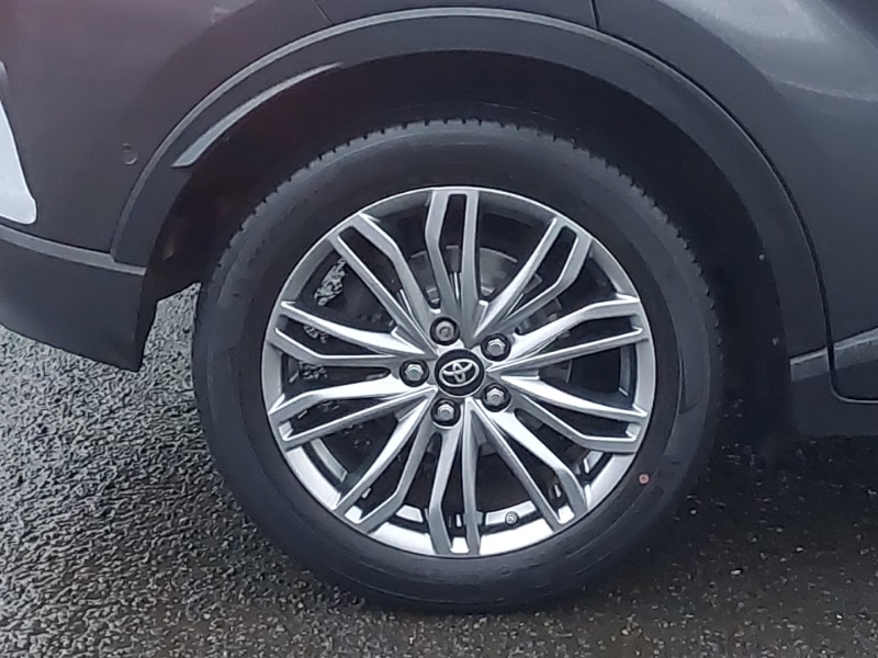 Used Toyota C-HR 2021 for sale - 76456070: Photo 12