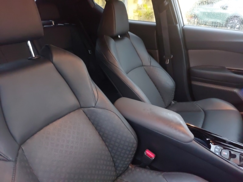 Used Toyota C-HR 2021 for sale - 76456070: Photo 13