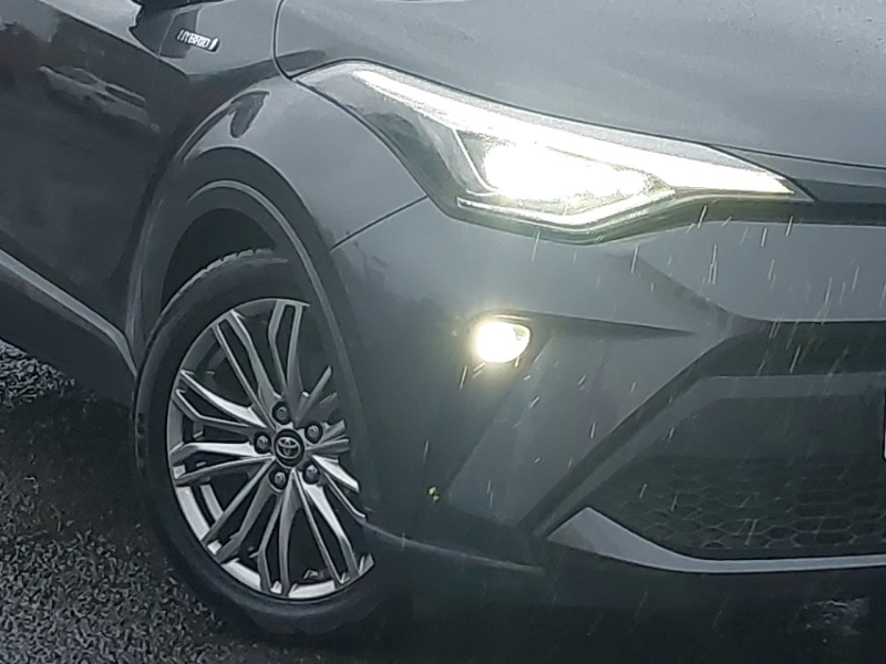 Used Toyota C-HR 2021 for sale - 76456070: Photo 9