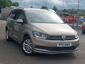 Used Volkswagen Touran 2017 for sale - 78675152: Photo