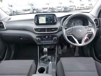 Used Hyundai TUCSON 2018 for sale - 79536759: Photo
