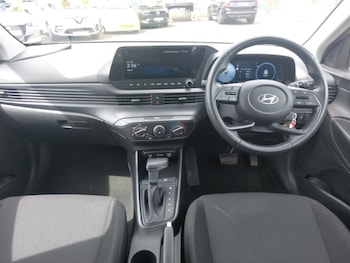 Used Hyundai i20 2024 for sale - 78669961: Photo