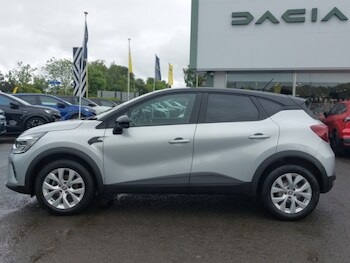 Used Renault Captur 2022 for sale - 78853568: Photo