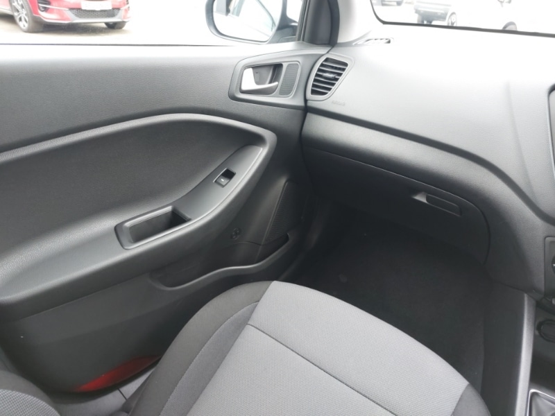 Used Hyundai i20 2019 for sale - 77596804: Photo 10