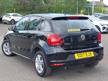 Used Volkswagen Polo 2017 for sale - 78647648: Photo