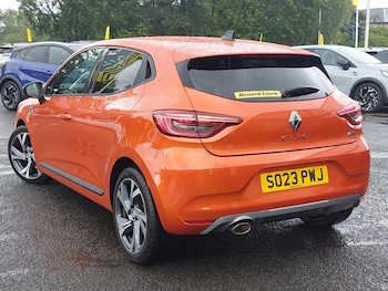 Used Renault Clio 2023 for sale - 79425246: Photo