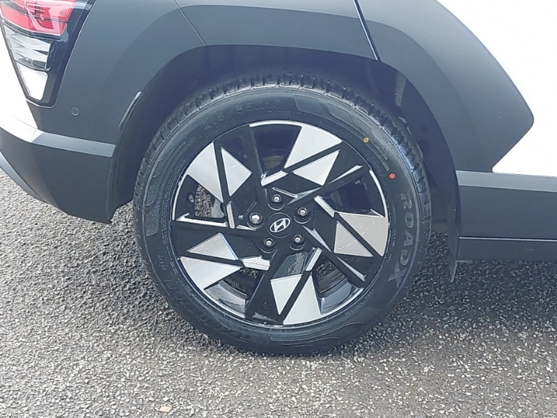 Used Hyundai KONA 2023 for sale - 76726224: Photo 12