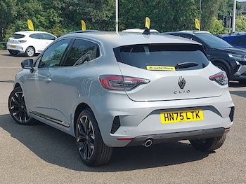 Used Renault Clio 2025 for sale - 79207725: Photo