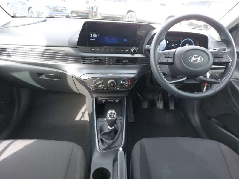 Used Hyundai i20 2024 for sale - 77933400: Photo 2