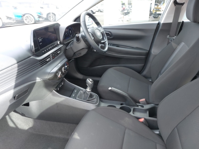 Used Hyundai i20 2024 for sale - 77933400: Photo 5