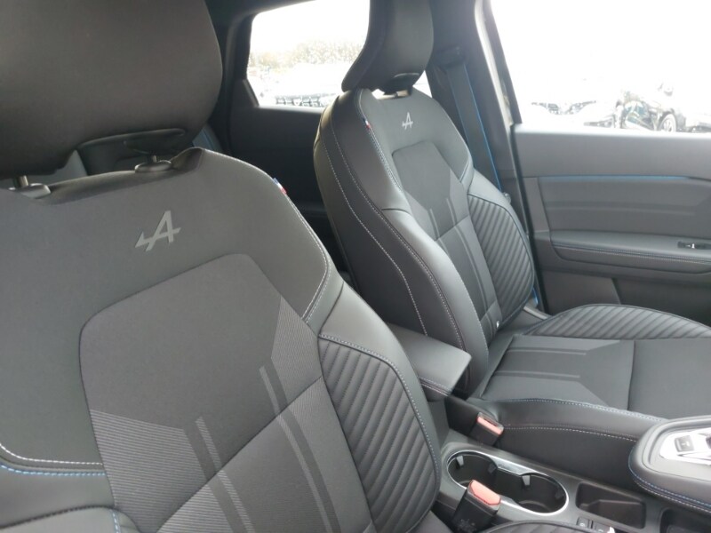 Used Renault Captur 2024 for sale - 76560275: Photo 13