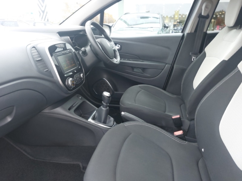 Used Renault Captur 2019 for sale - 76656579: Photo 5