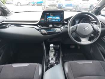 Used Toyota C-HR 2019 for sale - 74956968: Photo