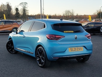 Used Renault Clio 2021 for sale - 76639493: Photo
