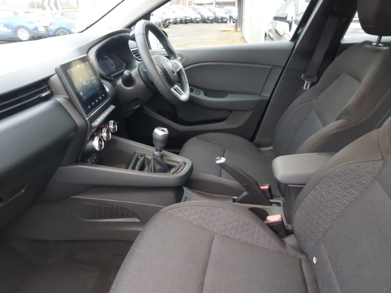 Used Renault Clio 2022 for sale - 76911572: Photo 5