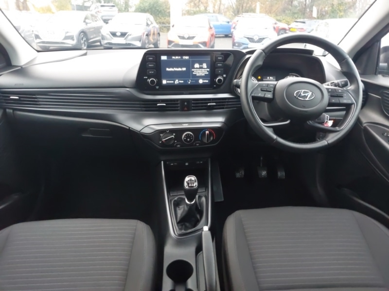 Used Hyundai i20 2021 for sale - 76511456: Photo 2