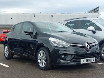 Used Renault Clio 2018 for sale - 79164810: Photo