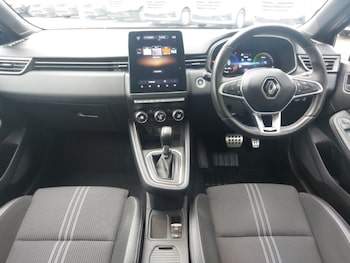 Used Renault Clio 2023 for sale - 79433395: Photo