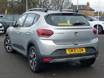 Used Dacia Sandero Stepway 2021 for sale - 77623574: Photo