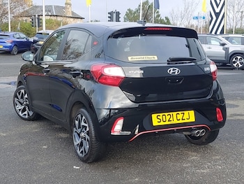 Used Hyundai i10 2021 for sale - 76602703: Photo