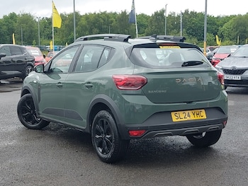 Used Dacia Sandero Stepway 2024 for sale - 78795450: Photo