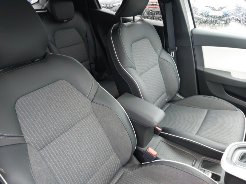 Used Renault Clio 2022 for sale - 76699858: Photo 13