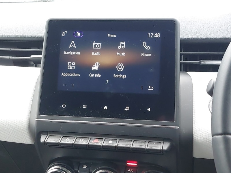 Used Renault Clio 2022 for sale - 76699858: Photo 15