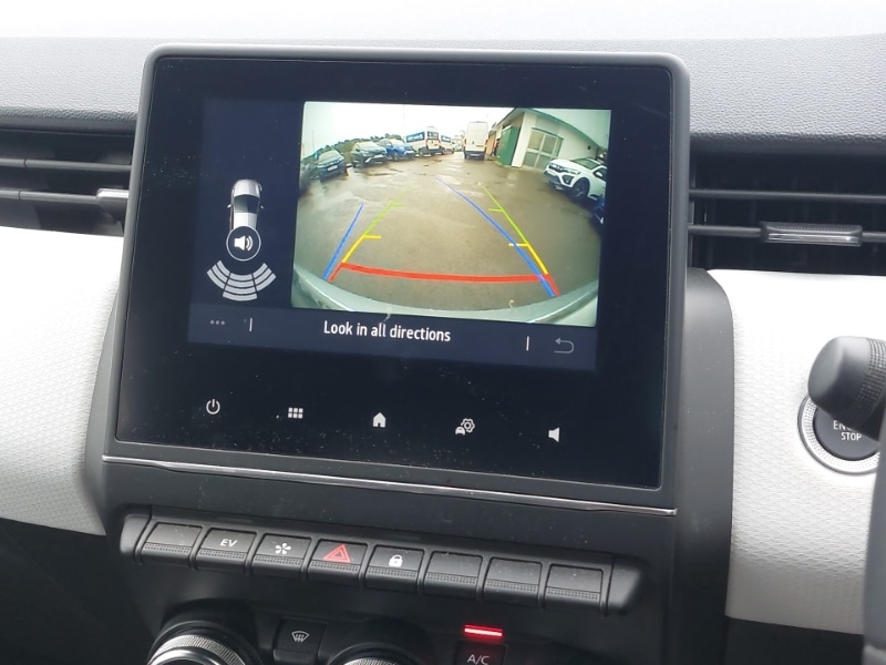 Used Renault Clio 2022 for sale - 76699858: Photo 17