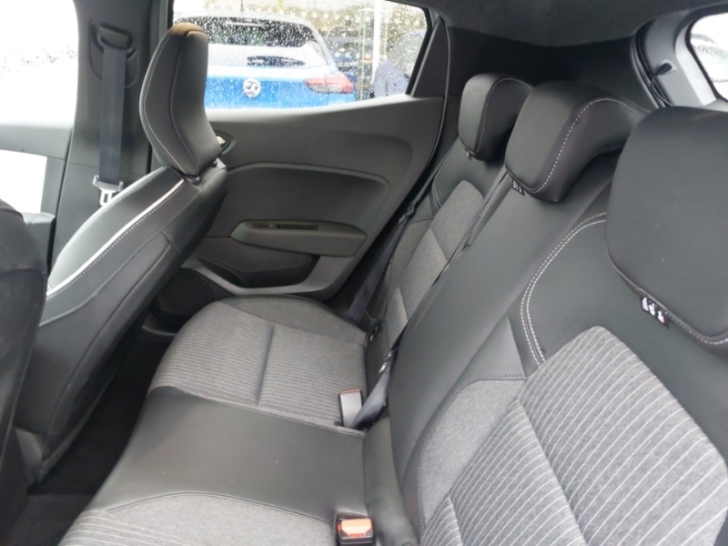 Used Renault Clio 2022 for sale - 76699858: Photo 6