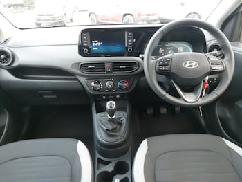Used Hyundai i10 2025 for sale - 77123217: Photo