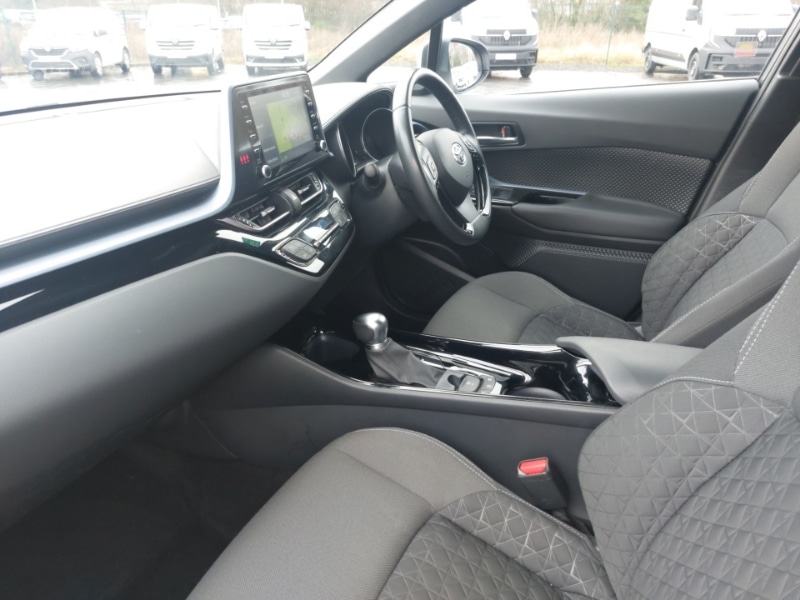 Used Toyota C-HR 2021 for sale - 77573349: Photo 5