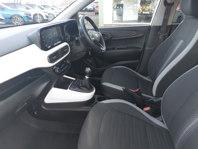 Used Hyundai i10 2021 for sale - 77580472: Photo 5